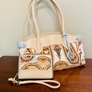 Spartina 449 Purse with Matching Wristlet